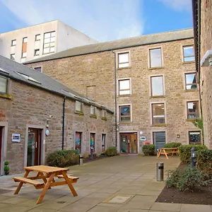 Bright Rooms, - Sk Dundee