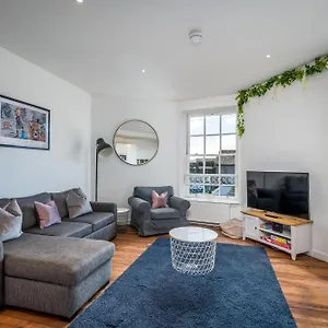 Casa Fresa - Cowgate House Dundee